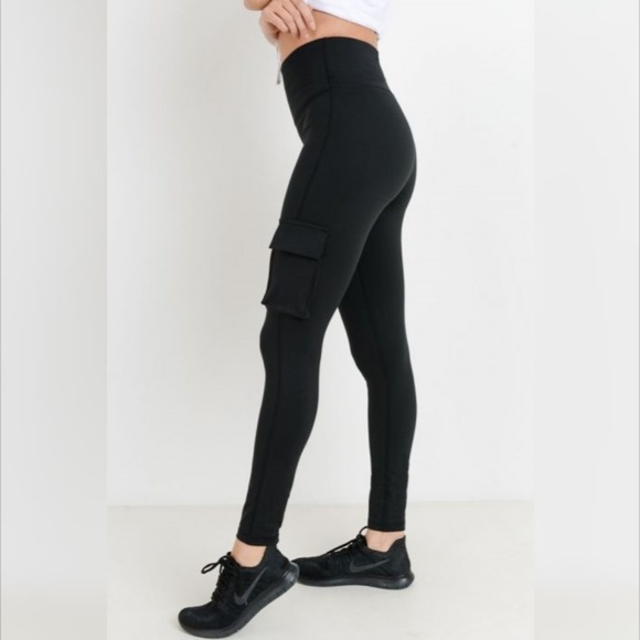 Highwaist Hybrid Cargo Adventurer Leggings - Picture 4 of 7